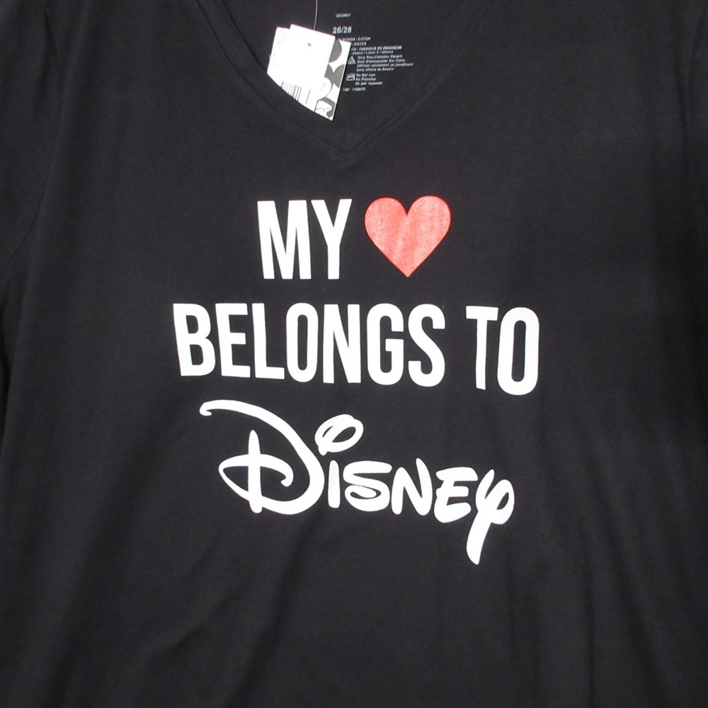 Disney T Shirt Women Plus 26 28 Black My Heart Belongs To Disney Vacation NWT - Picture 2 of 9